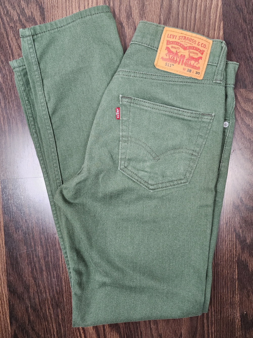 Levi's Men's 511 Slim Fit Jeans in Olive Green 28x30 Red Tag Excellent Condition
